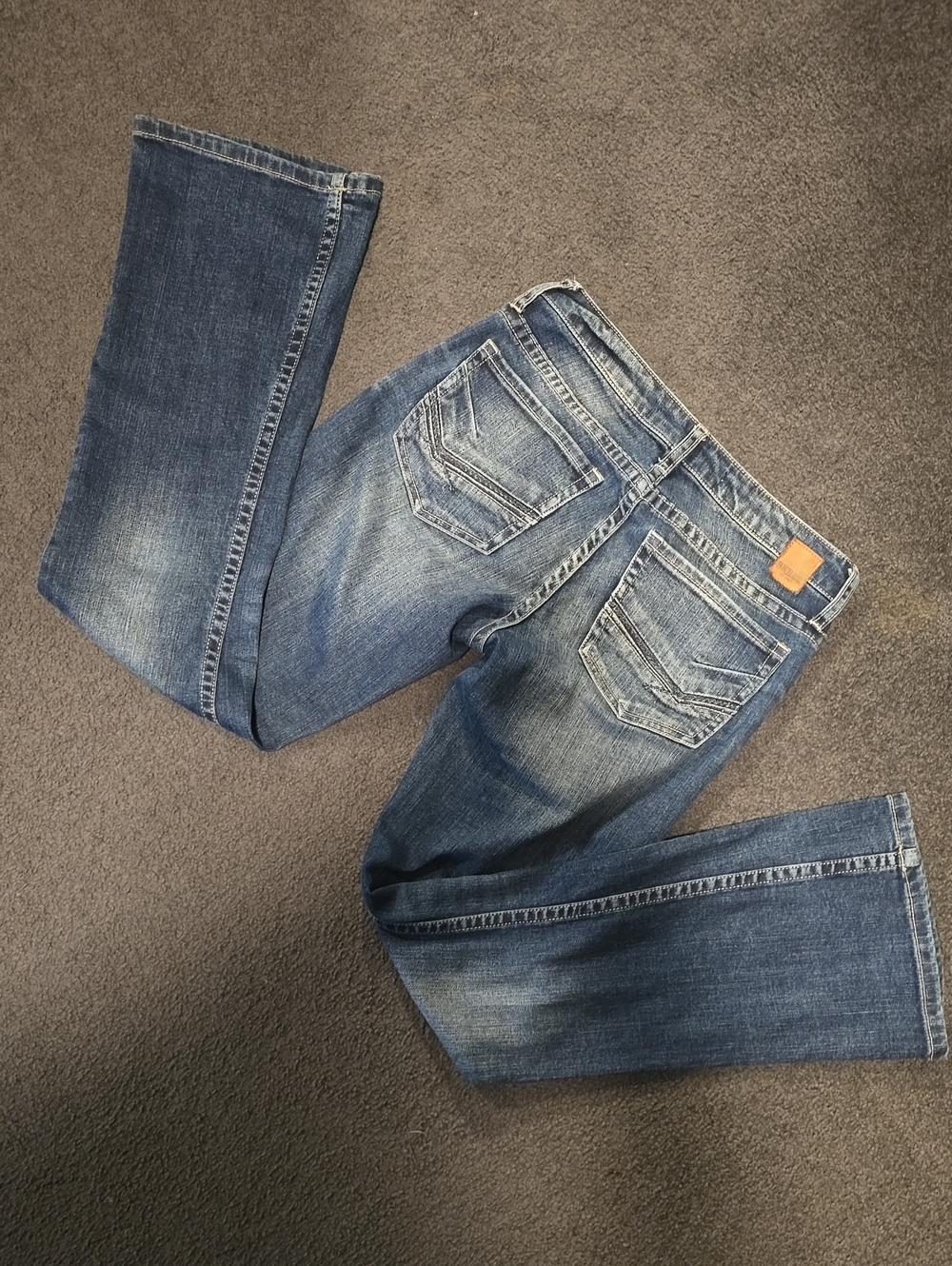 BKE Women's Boot Cut Jeans in Faded Blue